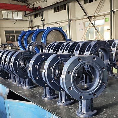 body of DI two pieces lug butterfly valves